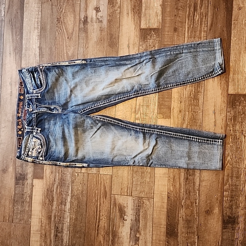 Wm Saylah crop Rock Revival jeans 28W x 25L